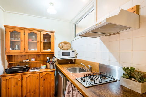 Avalon House - Yamba Accommodation 43