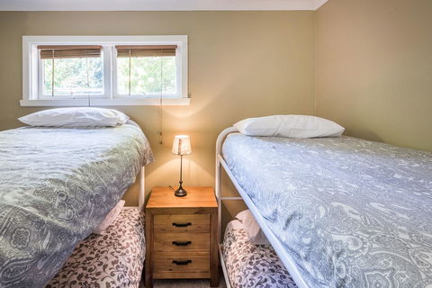 Avalon House - Yamba Accommodation 37