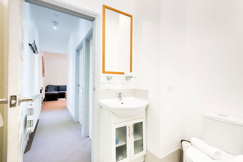 Avalon House - Yamba Accommodation 33