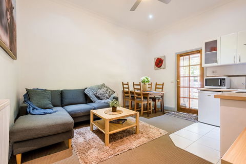 Avalon House - Yamba Accommodation 18