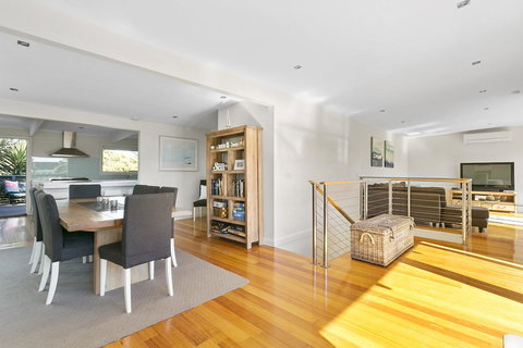 Front Beach House - Yamba Accommodation 15