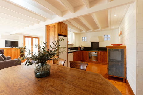 54 On Bank - Yamba Accommodation 8