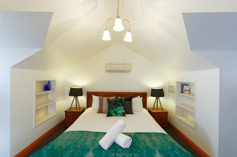 54 On Bank - Yamba Accommodation 39