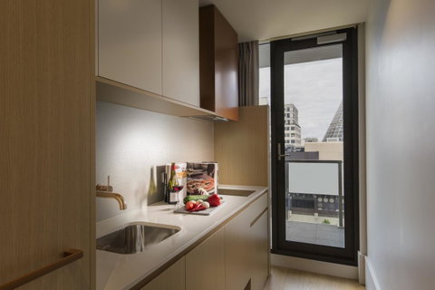Brady Hotels Central Melbourne - Yamba Accommodation 8