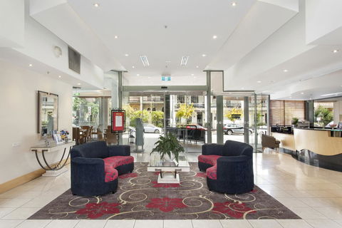 Melbourne Metropole Central Official - Yamba Accommodation 4