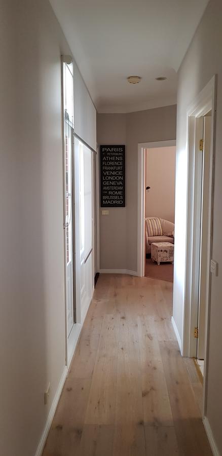 Oxford Rise Apartment - Yamba Accommodation 8