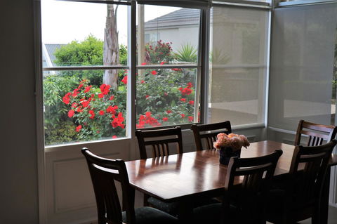 Oxford Rise Apartment - Yamba Accommodation 2