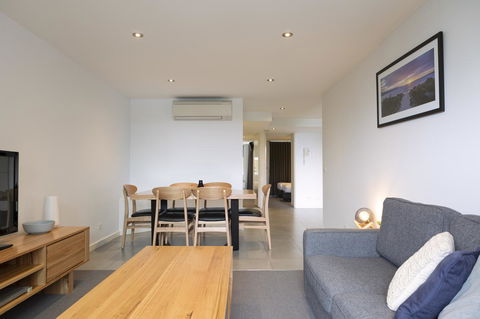 The Dolphin Apartments - Yamba Accommodation 7