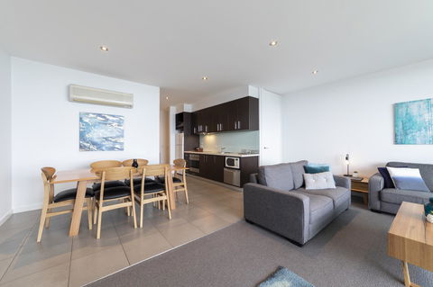 The Dolphin Apartments - Yamba Accommodation 21
