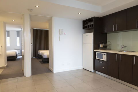 The Dolphin Apartments - Yamba Accommodation 2