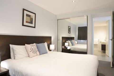 The Dolphin Apartments - Yamba Accommodation 17