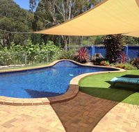 Snow View Holiday Units - Yamba Accommodation