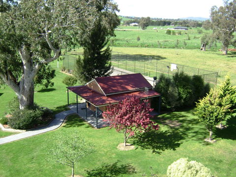 Greenvale Holiday Units - Yamba Accommodation 11