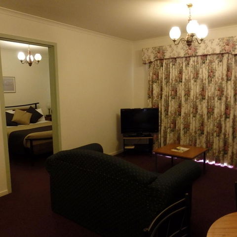 Bright Chalet - Yamba Accommodation 10