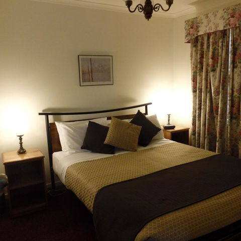 Bright Chalet - Yamba Accommodation 12