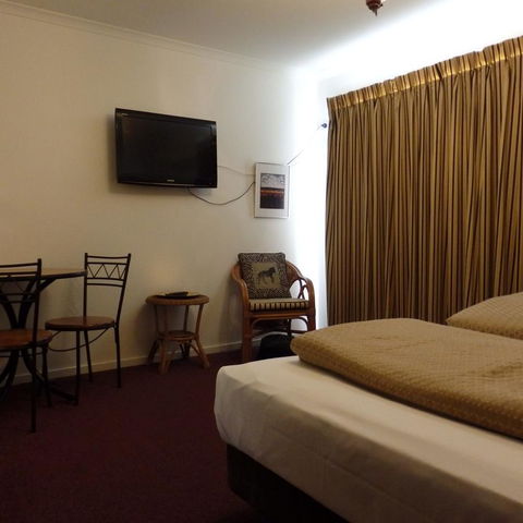 Bright Chalet - Yamba Accommodation 13