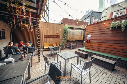 Nomads Melbourne Backpackers - Yamba Accommodation 10
