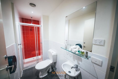 Nomads Melbourne Backpackers - Yamba Accommodation 25