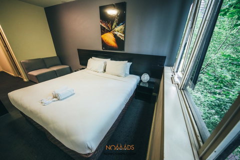 Nomads Melbourne Backpackers - Yamba Accommodation 19