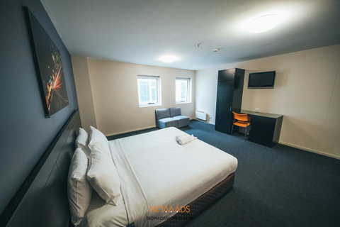 Nomads Melbourne Backpackers - Yamba Accommodation 22