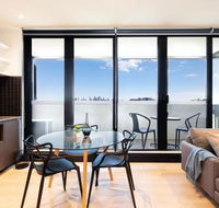 Artel Apartment Hotel Melbourne - Yamba Accommodation