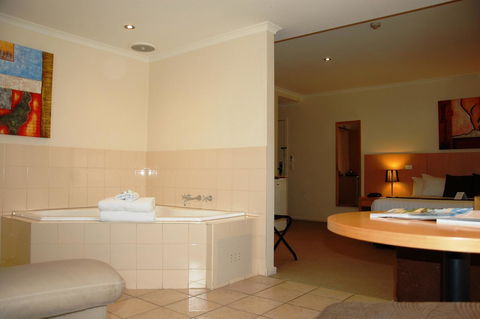 Mercure Hotel Mildura - Yamba Accommodation 24