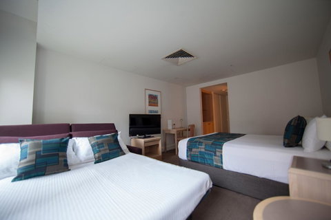 CitiClub Hotel Melbourne - Yamba Accommodation 3