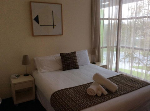 Phillip Island Apartments - Yamba Accommodation 24