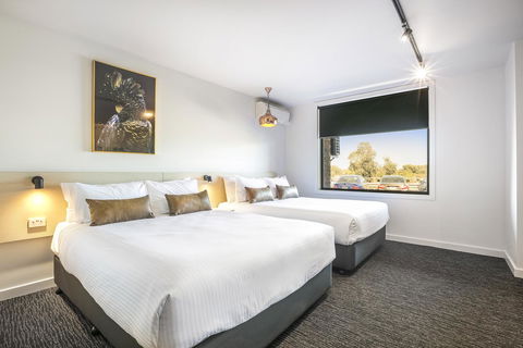 Nightcap At The Cheeky Squire - Yamba Accommodation 19