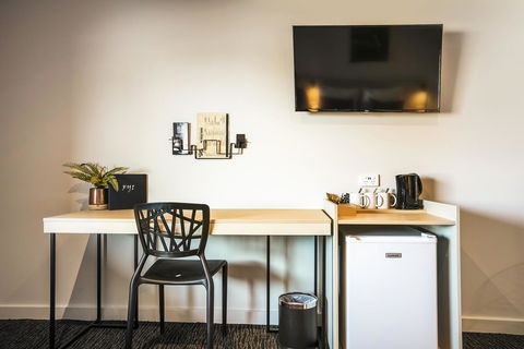 Nightcap At The Cheeky Squire - Yamba Accommodation 21