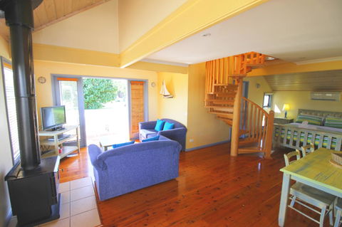 Rayville Boat Houses - Yamba Accommodation 3