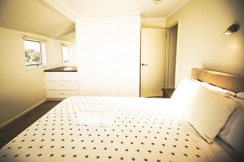 Rayville Boat Houses - Yamba Accommodation 14