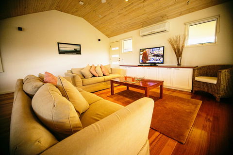 Rayville Boat Houses - Yamba Accommodation 7