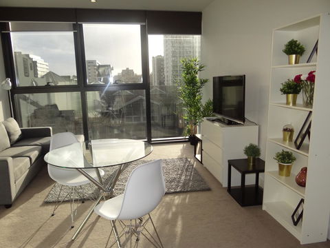 Amazing Accommodations: Vogue - Yamba Accommodation 14