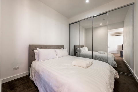 Amazing Accommodations: Vogue - Yamba Accommodation 38