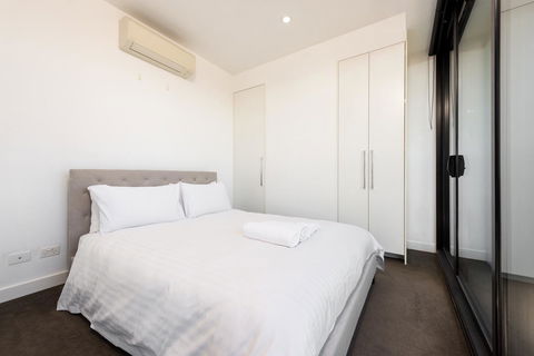 Amazing Accommodations: Vogue - Yamba Accommodation 37