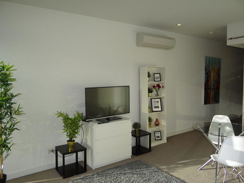 Amazing Accommodations: Vogue - Yamba Accommodation 21