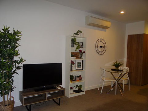Amazing Accommodations: Vogue - Yamba Accommodation 5
