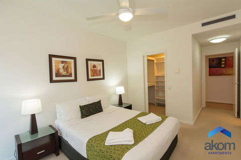 AKOM AT Docklands - Yamba Accommodation 10