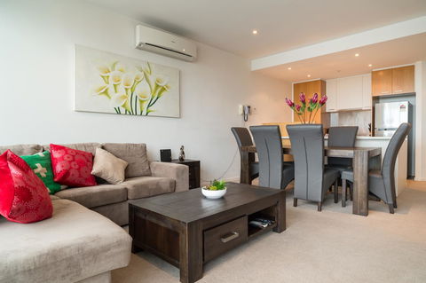 AKOM AT Docklands - Yamba Accommodation 39