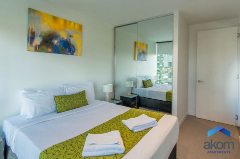 AKOM AT Docklands - Yamba Accommodation 22