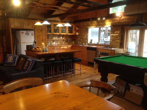 Mud Hollow Barn - Yamba Accommodation 1