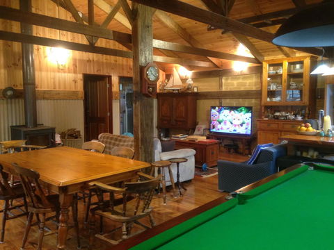 Mud Hollow Barn - Yamba Accommodation 7