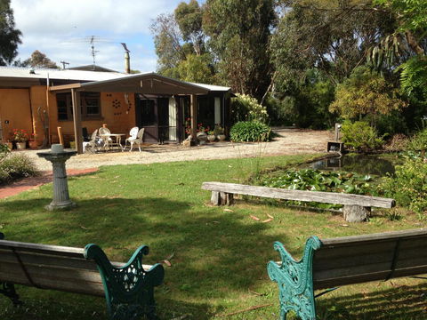 Mud Hollow Barn - Yamba Accommodation 14