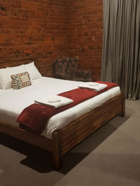 Sublime Spa Apartments - Yamba Accommodation 14