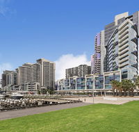 Docklands Private Collection - New Quay - Yamba Accommodation