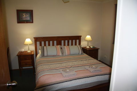 Shady Brook Cottages - Yamba Accommodation 34