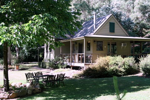 Shady Brook Cottages - Yamba Accommodation 1