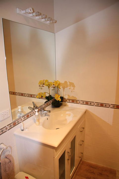 Shady Brook Cottages - Yamba Accommodation 28