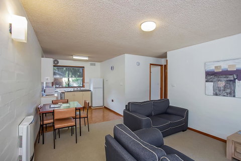Eastern Beach Holiday Units - Yamba Accommodation 1
